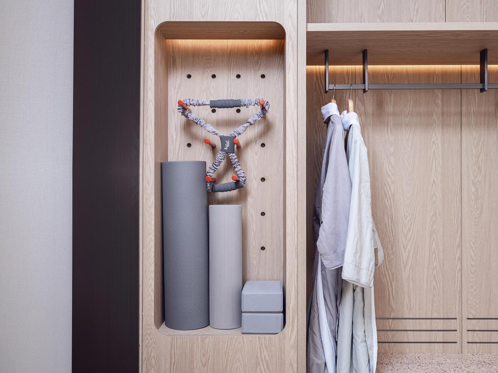 Hotel Even Jinqiao By Ihg 5*